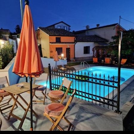 Luanas Rooms With Istrian Touch Бузет Екстериор снимка