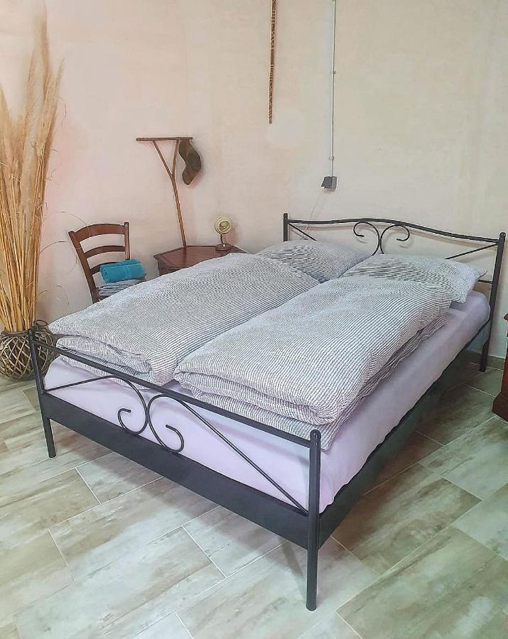 Luanas Rooms With Istrian Touch Бузет Екстериор снимка