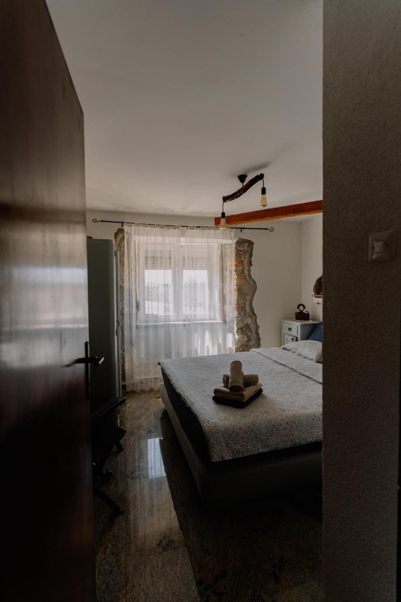 Luanas Rooms With Istrian Touch Бузет Екстериор снимка