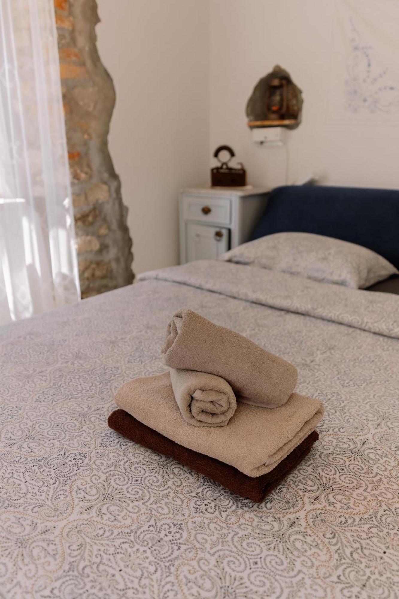 Luanas Rooms With Istrian Touch Бузет Екстериор снимка