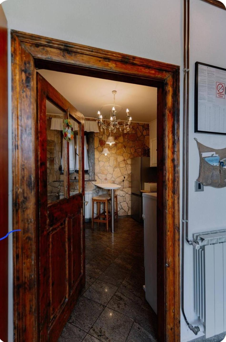 Luanas Rooms With Istrian Touch Бузет Екстериор снимка